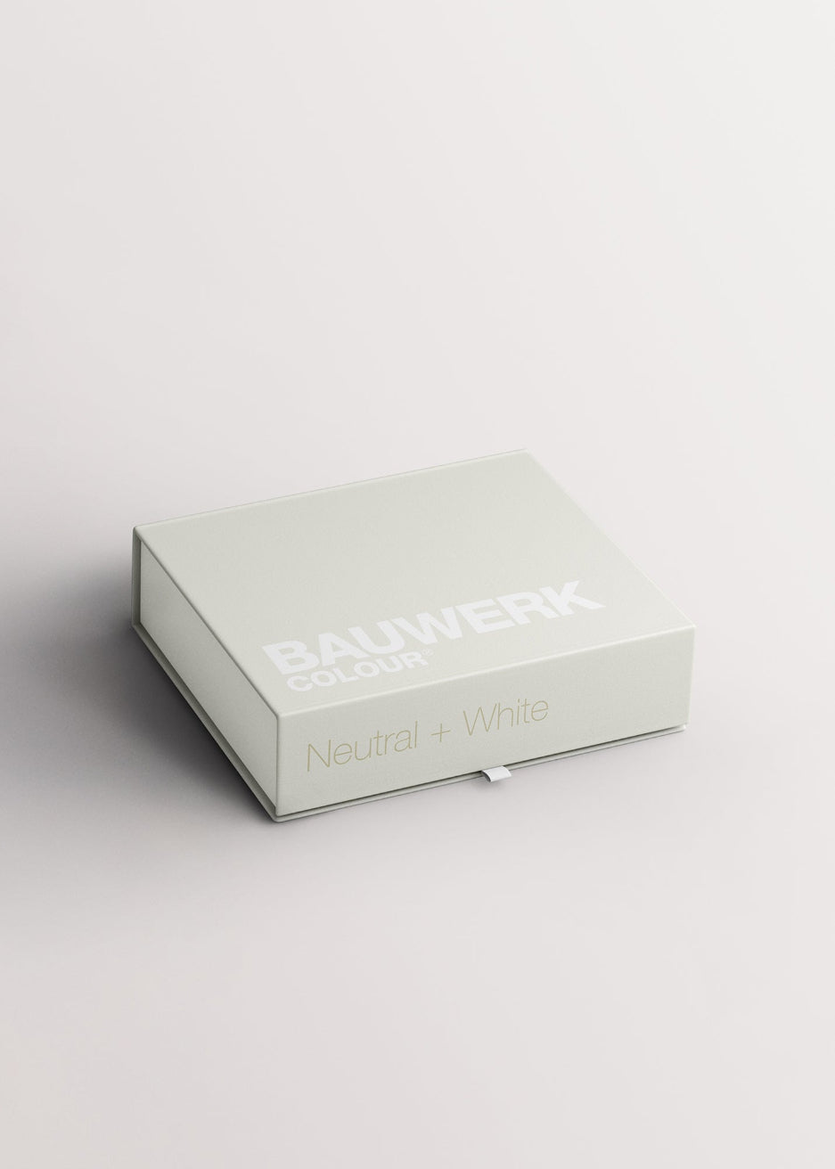 The complete sample box set of Neutral and White mineral limewash paint sample cards in A6 format for architects, designers and colour specialists for close shade comparison  | © Bauwerk Colour