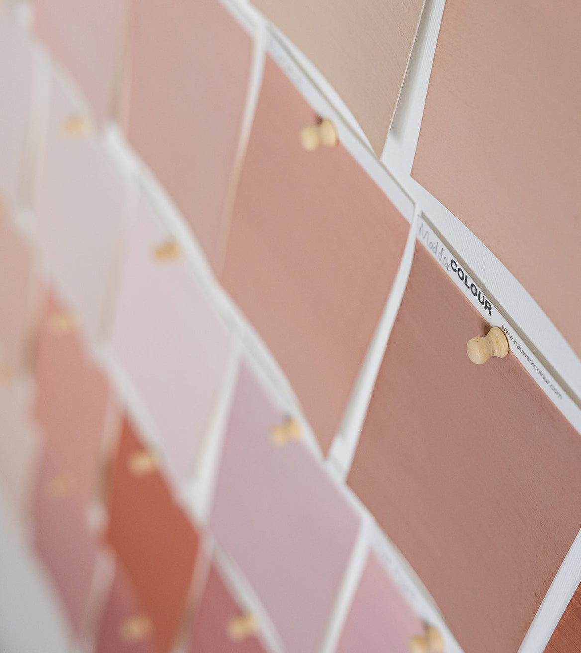 warm pink and terracotta mineral paint sample swatches handpainted for professional lime wash colour sunset selection    | © Bauwerk Colour